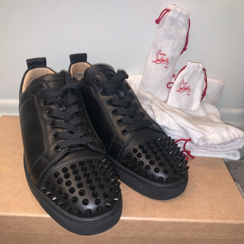 Christian louboutin Louis Junior SPIKES!